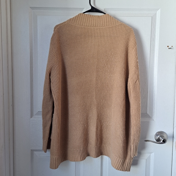 Cardigan - Picture 2 of 2
